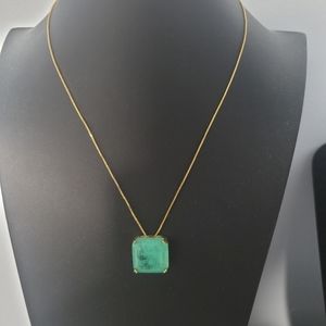 Glow Emerald necklace